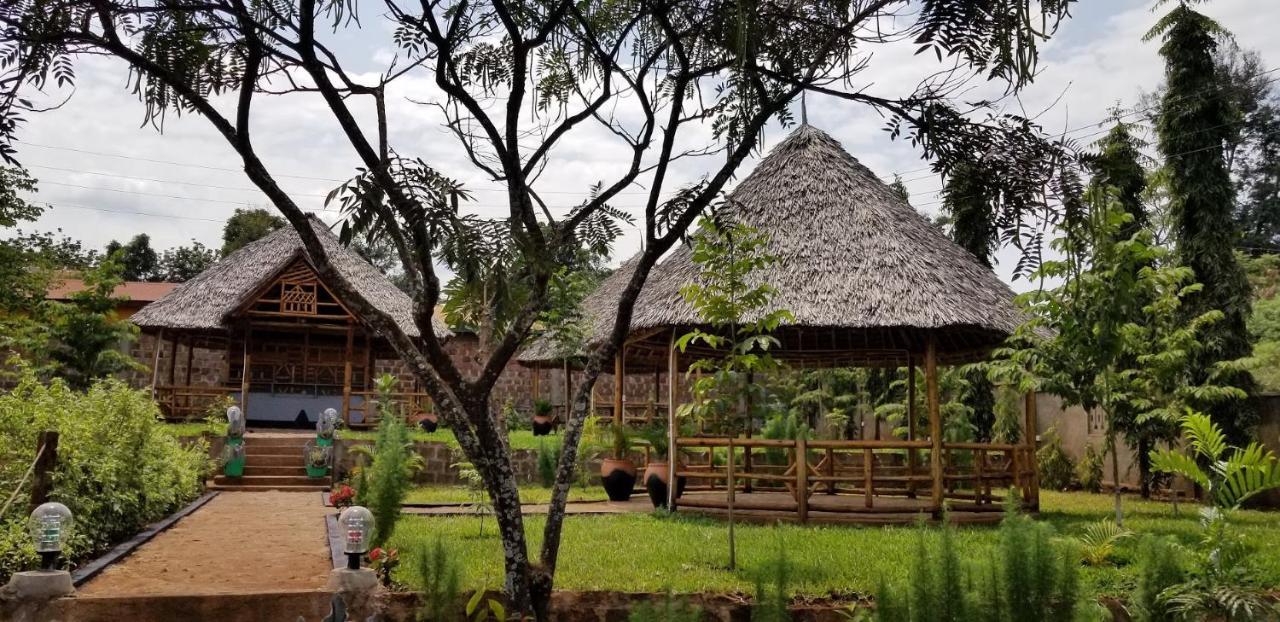 Aivlys Lodge Kilimanjaro Msaranga Buitenkant foto